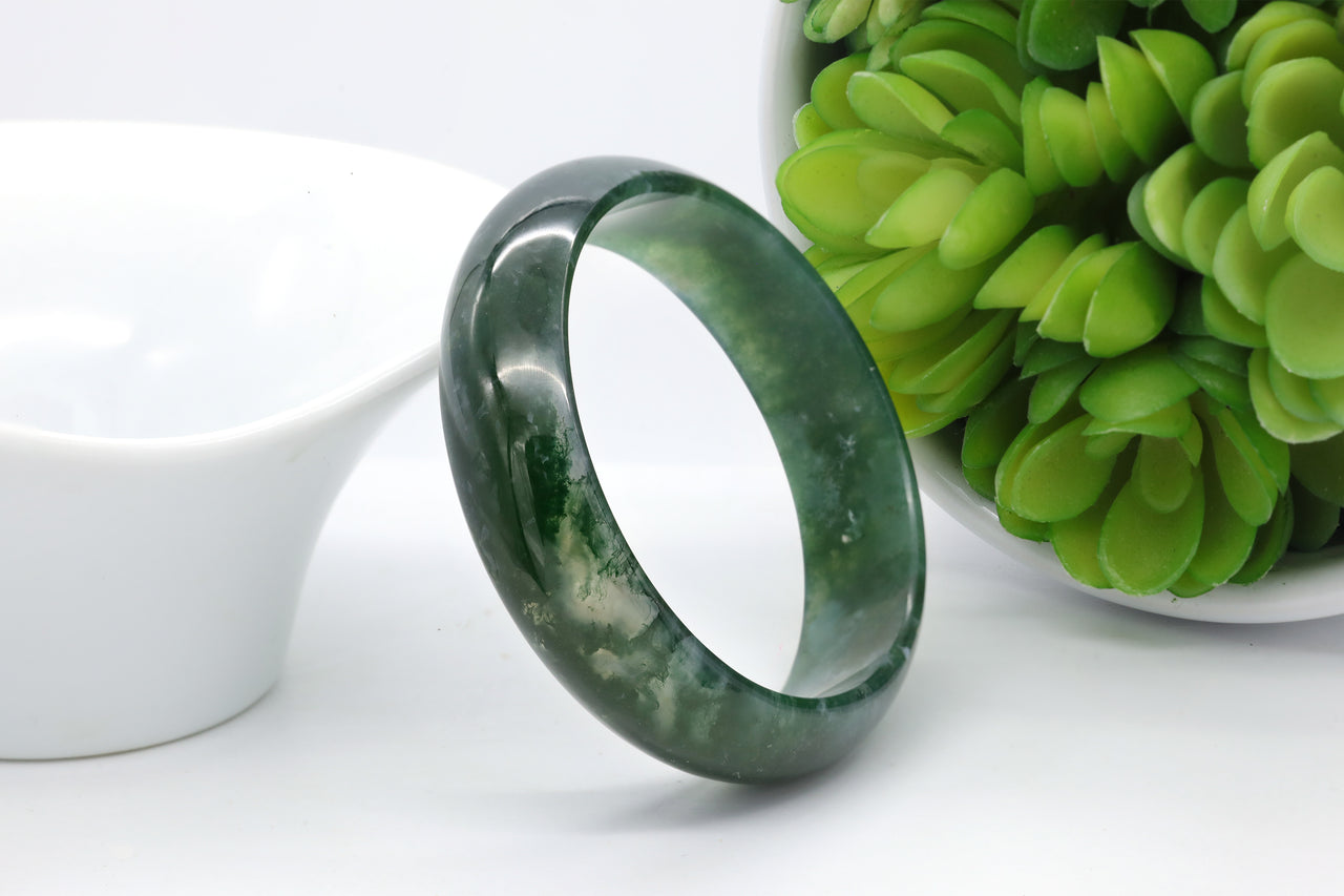 Moss Green Agate Bangle